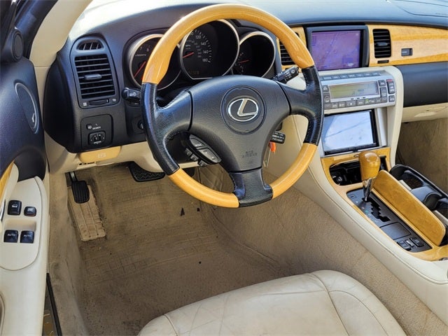 2004 Lexus SC 430