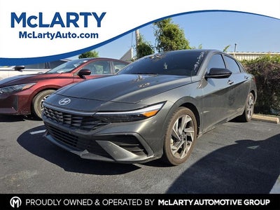 2025 Hyundai Elantra SEL Sport