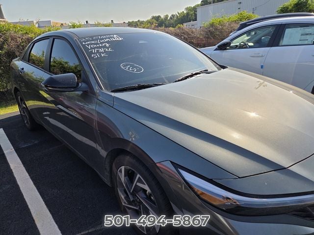 2025 Hyundai Elantra SEL Sport