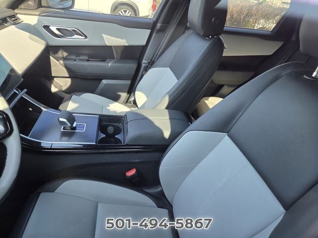 2026 Land Rover Range Rover Velar Dynamic SE
